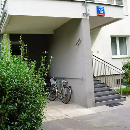 With Small Tub Apartment *